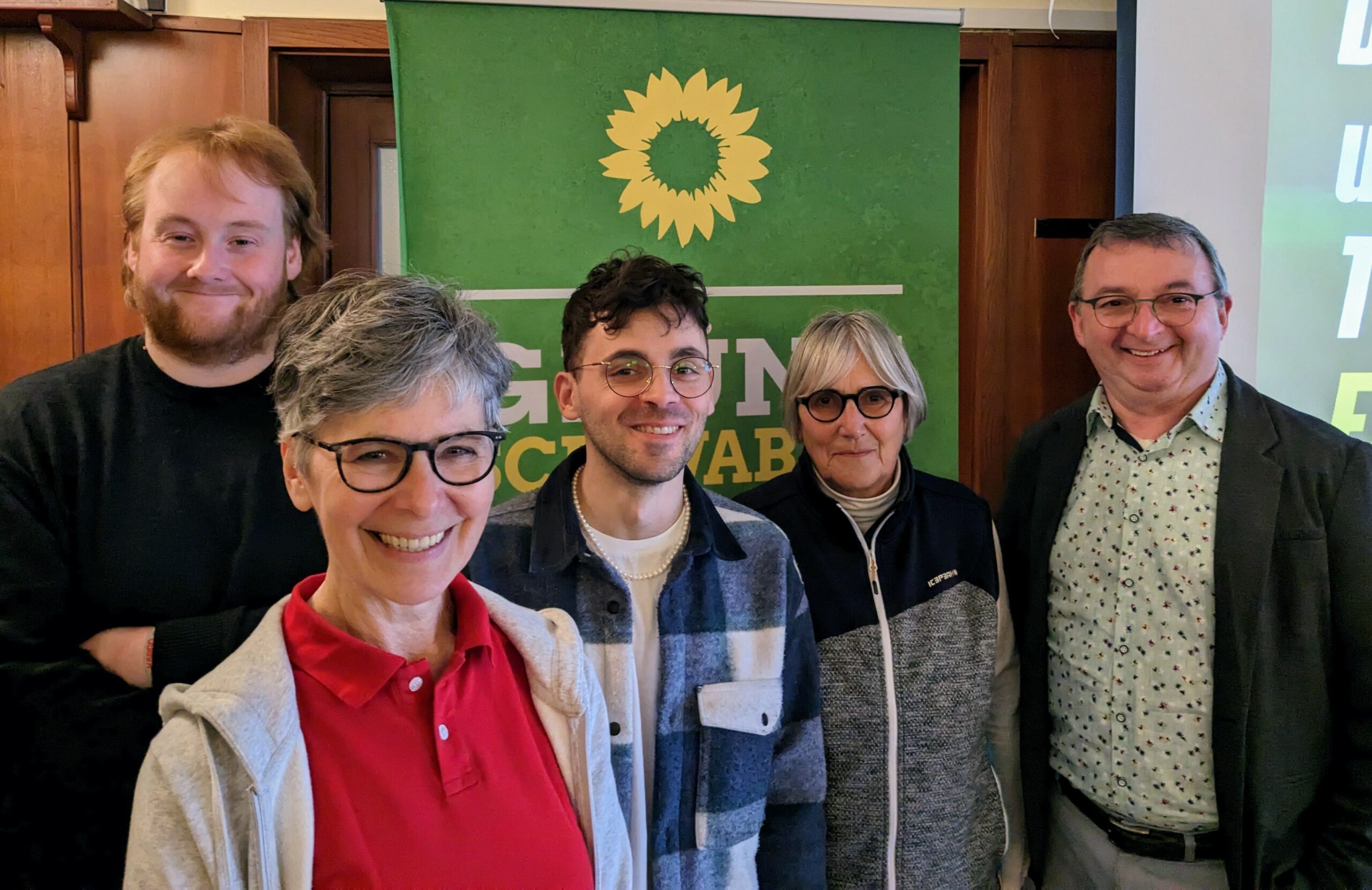 Gruppenbild vom Bezirksvorstand