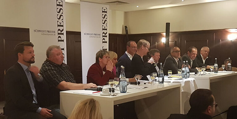 Wahlpodium der SWP