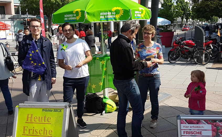 Infostand Neu-Ulm zur Europawahl