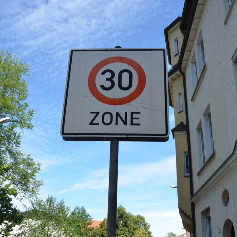 Tempo 30 in Neu-Ulmer Bahnhofstraße?
