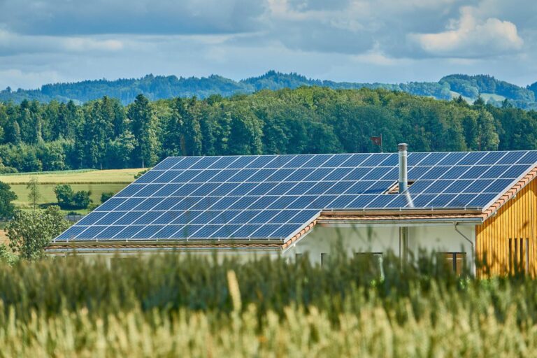 Pfaffenhofen: Neue Balkon-PV oder schöne Außenansicht?