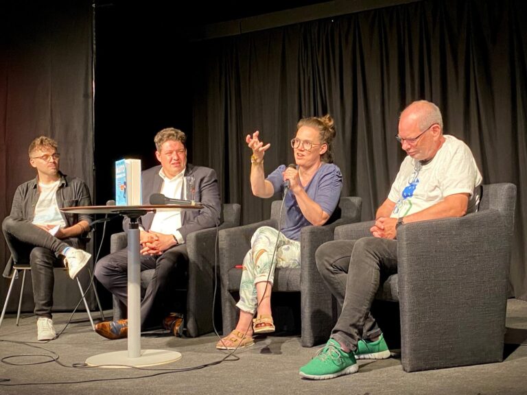 Autorin Katja Diehl zu Gast in Neu-Ulm