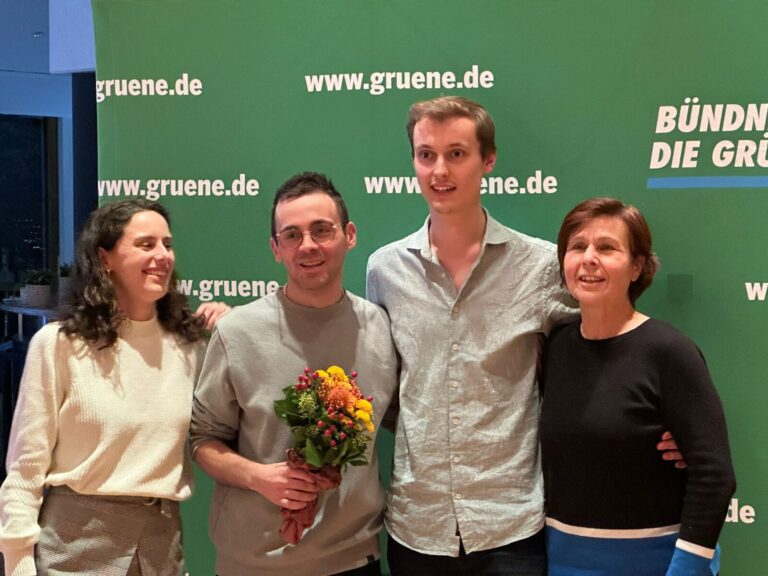Grüne Neu-Ulm und Günzburg nominieren Alpay Artun als Direktkandidat für die Bundestagswahl